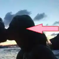 Първо в HotArena! Ето кое е гаджето на Славин Славчев! Не, не е Куини Алис (Снимки на красавицата)