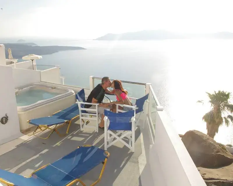 Пенка Карибското тяло вдига сватба! Миската се хвана с автомонтьор