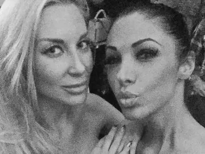 Странно! Поведението на Петрова и Йотовска остави супер озадачени видни гости на ЧРД парти (Двете тъкмо се запознаха и...)