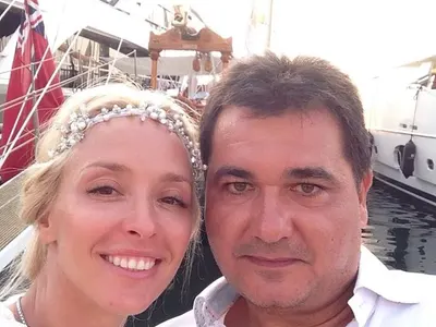 Балдъзата на Таки тъне в лукс! (Анна Шехтова живее в апартамент за милиони на брега на Арабско море)