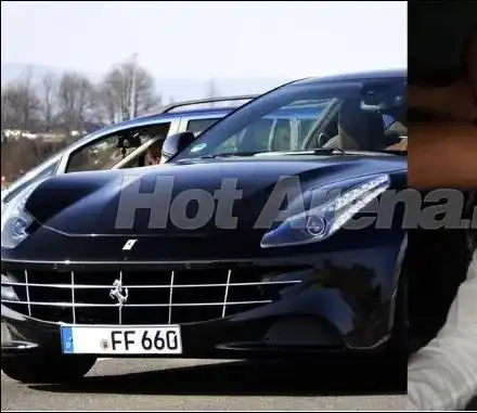 Бирмата катастрофира с Ферарито (Продава автомобилът, който купи за Преслава)