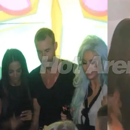 Бомба в HotArena Ето ги първите снимки от партито на Филип Плейн след откриването на бутика!