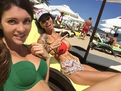 Любовница на Михайлов и Божинов заприлича на РОБОКОП (Точи сметките на грък, но в България „бръмчи“ като свободен агент)