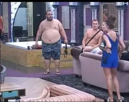 Люси клъвна Валериева: Моника ще си вдигне тарифата (От 200-300 лева ще скочи на хилядарка)