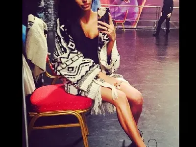 Мадам Джийзъс се фука със 120 чифта обувки