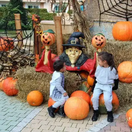 Мария на почивка с баджаначката си – новата на Андонов! Заведоха децата в Италия (СНИМКИ)