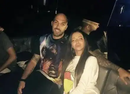 Ники Михайлов и Ванко 1 щуреят в Club 33 с фенки! (Това ли е новата на вратаря?!)