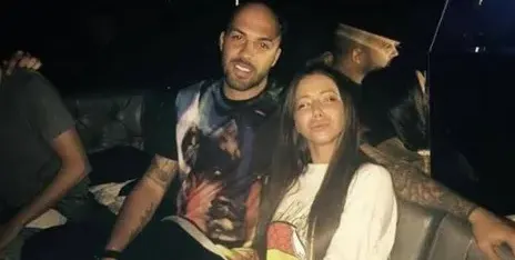 Ники Михайлов и Ванко 1 щуреят в Club 33 с фенки! (Това ли е новата на вратаря?!)