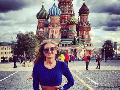 От вътрешен човек: Велина Узунова открадна гаджето на Ели Гигова! Вижте с кого беше в Москва (+СНИМКИ)