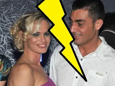 Първо в HotArena! Ива Екимова чакаше пръстен от Петрозар, а той взе, че й би шута! (Подробности за РАЗДЯЛАТА)