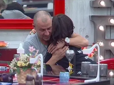 Преслава към Гъмов: Заради теб рискувах всичко! Вижте какво се случва между двамата зад кулисите