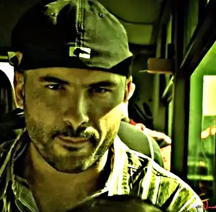 Ross Плевнелиев, Бойко от Почивка, Eminem ЧолакoFF, Kissелото Диско и Слави -Т.I. заляха с ЧРД честитки СПЕНС! (Diss-наха двама-трима, а президентът разцъка и freestyle-че)