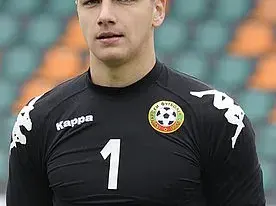 Сестрата на Гущеров топ бръмчалка сред футболистите! Вижте с кого я хванахме да се натиска (Снимки само ТУК)