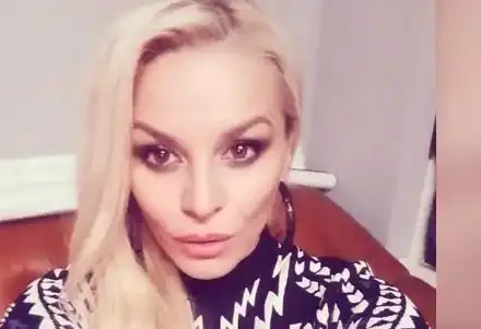 Зарко ще я довърши! ДесиСлава вехне! Лицето на певицата само кокали!