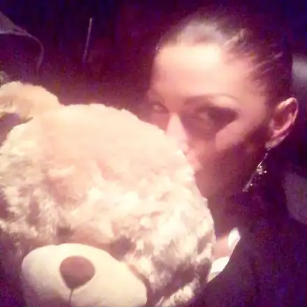 Емануела на рождения си ден ПО-ЩАСТЛИВА от всякога: А дали ми пука за Динев?! (СНИМКИ)