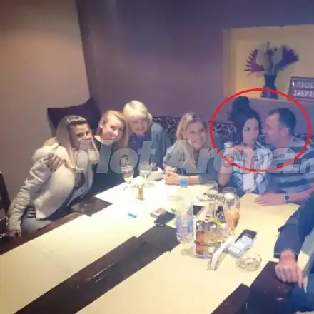 Гъмов играе двойна игра! Върти Преслава и Моника едновременно! (ФОТО как се натиска с Валериева)