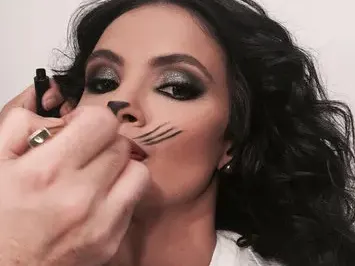 Нова скандална далавера в Пайнер! Гласят Мария за Певица на годината  (Титлата вече се печели като на търг – който извади повече пари за нея)