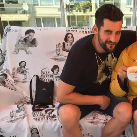 Евгени Минчев захапа Боби: Няма бъдеще на звезда, мястото му е в провинцията