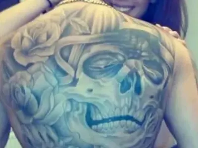 СКАНДАЛ! Синовете на вездесъщия кмет Ценко Чоков тънат в лукс, пари и злато, вижте какви коли карат братята! (ШОКИРАЩИ КАДРИ)