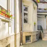 Първо в HotArena! Гущеров и Мария продават палата си в центъра на София за 8 млн. евро! Вижте уникални снимки отвътре и вън