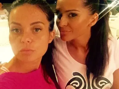 Уникална БОМБА в HotArena! Известен бизнесмен и жена му опраскаха Преслава (Цялата скандална история без ЦЕНЗУРА)