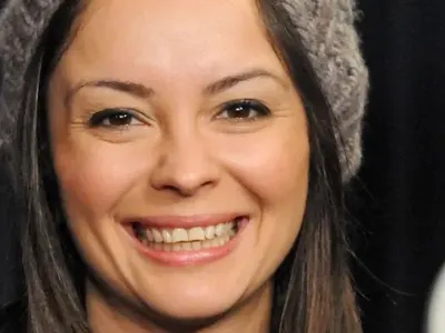 Вики от „Мастило“ ражда на рождения си ден (Вижте как ще се казва дъщеря й)