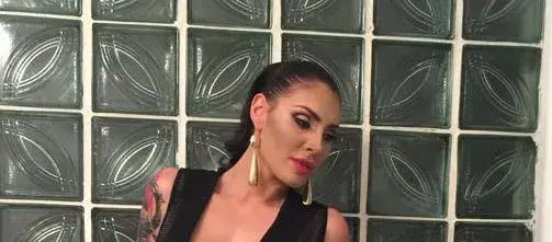 Златка Димитрова не носи бельо и през зимата (Фото в галерията)