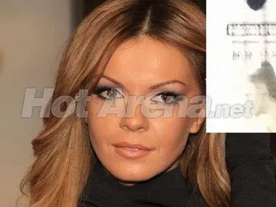 БОМБА в HotArena! Папарашки снимки на Галена доказаха, че НЕ носи бельо! Вижте певицата дибидюс, докато мери рокли САМО ТУК