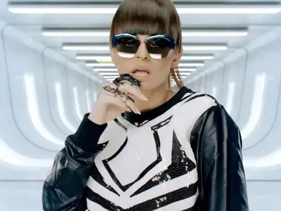 МЕГА СКАНДАЛ с „In control“ на Преслава! Английският й по-зле от на Стоичков, вие глас като за чалга (+ Песента се оказа КРАДЕНА)