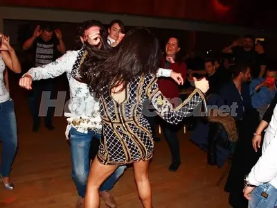 Ексклузивно в HotArena! Папараци снимаха Галена с жесток целулит в Америка! Снимките са покъртителни (Вижте)