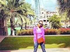 Ивайла Бакалова врачува на шейхове в Дубай (Още за заложбите на миската)