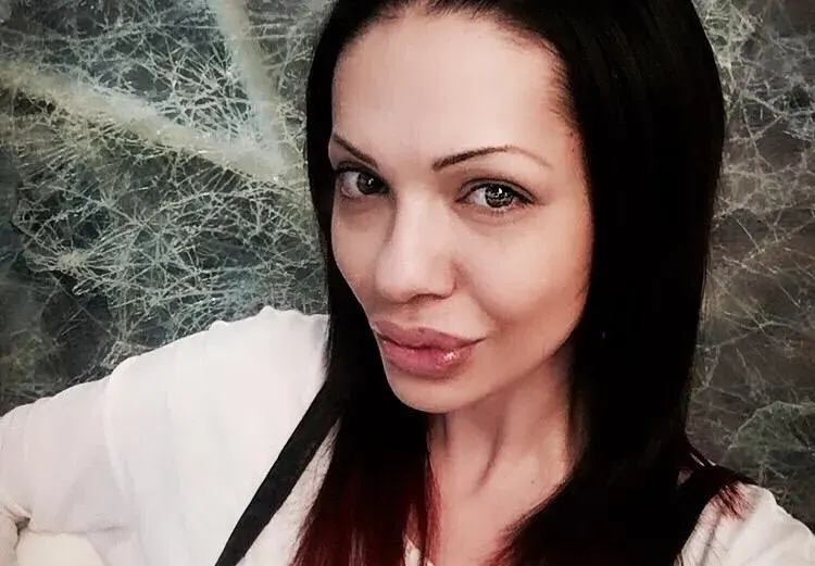 Калина Паскалева разкри: Още едно момче беше брутално пребито от охрана на известна дискотека (Цялата случка без цензура)