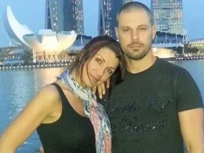 Карък! Кали за малко да се удави в Дубай (Кошмар на втория меден месец)