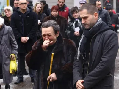 Майката на Дим Дуков 4 години след смъртта му: Запалете свещичка за Дим!