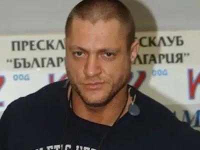 Любо Чука юрка чисто нов звяр за 200 бона (ФОТО)