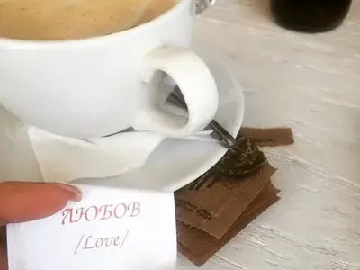 Романтика! Гаджето на Преслава я обсипа с целувки и рози. Мило й се обясни в любов + двамата са готови за дете! (Много шашава история с просълзяващи снимки)