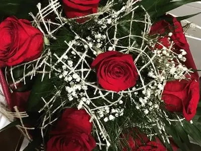 Романтика! Гаджето на Преслава я обсипа с целувки и рози. Мило й се обясни в любов + двамата са готови за дете! (Много шашава история с просълзяващи снимки)