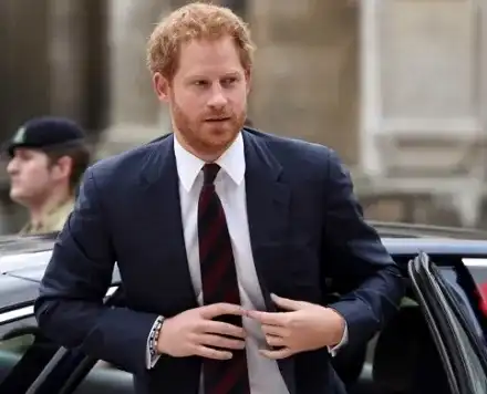 Шок в Бъкингам! Принц Хари се изцепи: Кралицата не ми е баба!