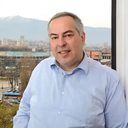 Бойко Василев в скандална афера! (Вижте заради коя заряза семейството си)