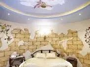 Ето ги палатите на родните звезди! Вижте спалнята на Антония Петрова, кралството на Глория + още гледки от домовете на випове (СНИМКИ)