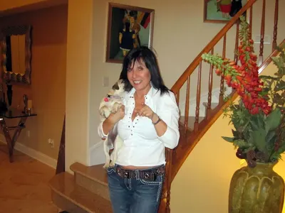 Ето ги палатите на родните звезди! Вижте спалнята на Антония Петрова, кралството на Глория + още гледки от домовете на випове (СНИМКИ)