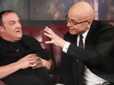 За първи път! Ето какви заплати взимат в Шоуто на Слави ( Цифрите ще ви ИЗНЕНАДАТ)