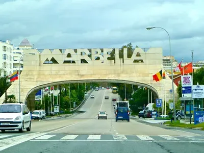 Алисия съобщи важна новина на народа: Аз не съм второ качество жена и ще почивам в Марбея! PR-ката на певицата врътна интрига и изпорти къде е почивала Николета!