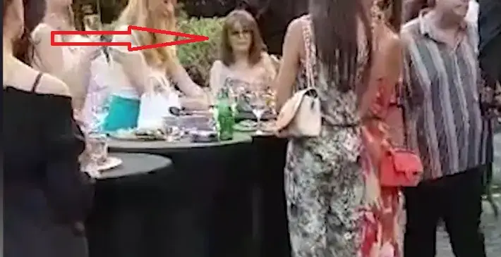 Спомняте ли си Миглена Ангелова? Тя се завърна и то как! Папарашко видео със супер ГАФ на водещата! (Вижте само тук)