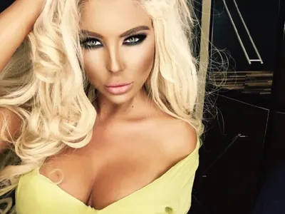 Ексклузивно в HotArena! Андреа покори европейския връх! Ще пее, където нито една певица на Пайнер не успя! (Подробности)