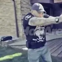 Ексклузивно! Златко Баретата ЗАСТРЕЛЯ човек! Шокиращо ВИДЕО!