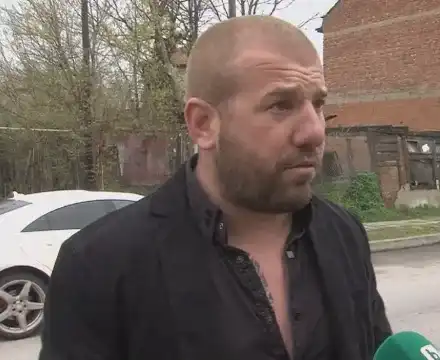 Ловецът на бежанци Динко позорно натирен от ВИП Брадър (Вижте защо го изгониха)