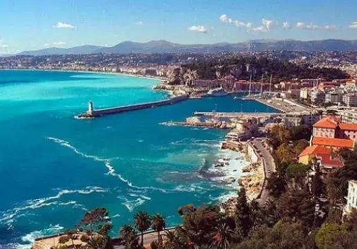 Сен Тропе стана меката на българската селяния