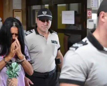 Ужасяващи подробности! Анита Мейзер обладавала мъжа си с вибратор, миската отива на детектор на лъжата (Още за нощта на ужасите)