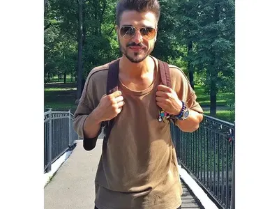 Ексклузивно в HotArena! Преслава се НАТИСКА на ето този руснак! Той е млад, богат, а тя има супер нужда от ЛЮБОВ! (Снимки)